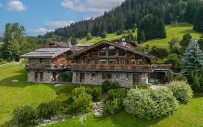 Chalet 5 chambres ski in/ski out à louer à Megève