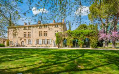France · Sannes – Villa 15 chambres